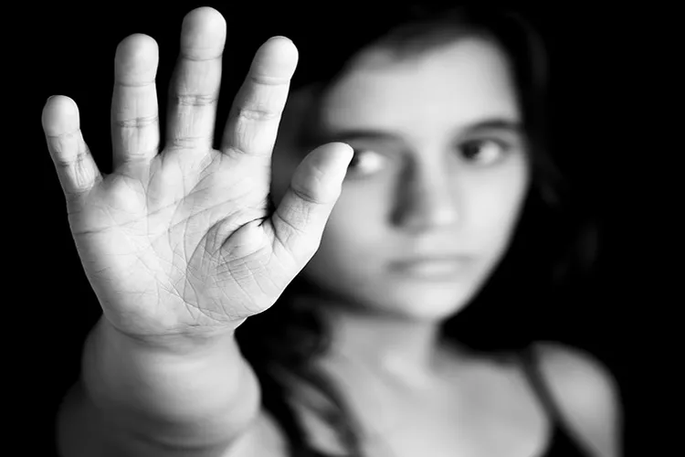 8 frases que mai hauries de dir-li al teu fill/a
